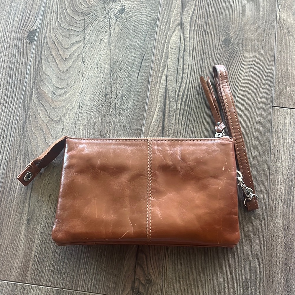 Pia Wristlet